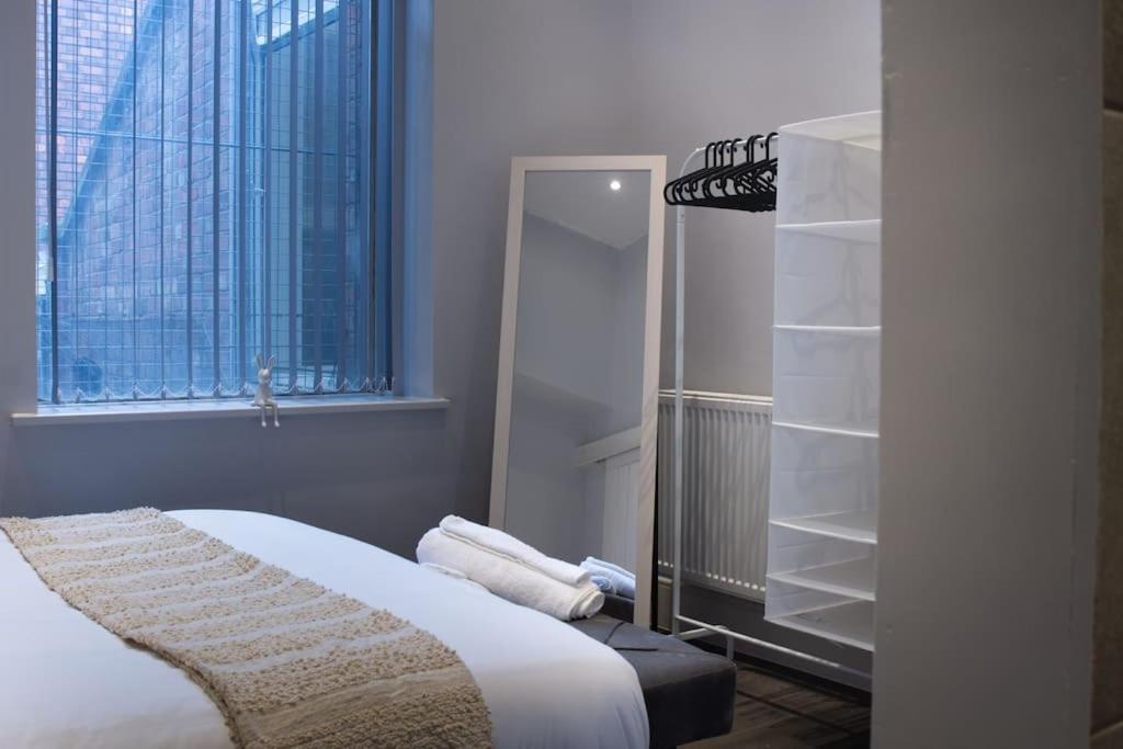 Spacious Apartment In City Centre - Free Parking 诺丁汉 外观 照片